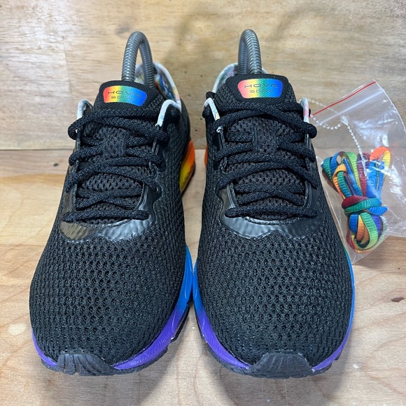 NEW Under Armour HOVR Sonic 4 Pride Womens Size 7.5 Running Shoes Sneakers Black - Picture 3 of 11